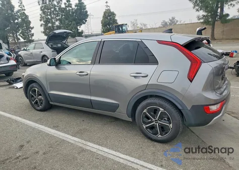 2023 Kia Niro Lx z USA, uszkodzony, nr VIN KNDCP3LE2P5069996